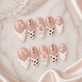 Fine Nails Sweetie – Babyrosa Press-on Nägel mit 3D-Details (Mandelform), Produktfoto